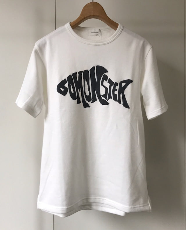 114C ミニ裏毛プリントTシャツ